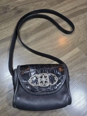 Brighton Black Leather Crossbody Bag Croc Flap Silver Scroll Hardware Vintage